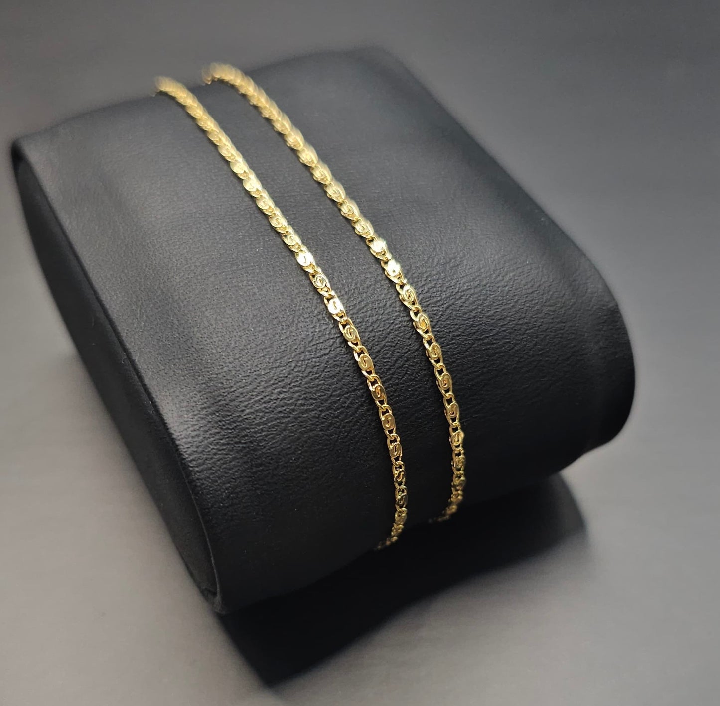 Gold Snail Style Necklace 1mm 18in