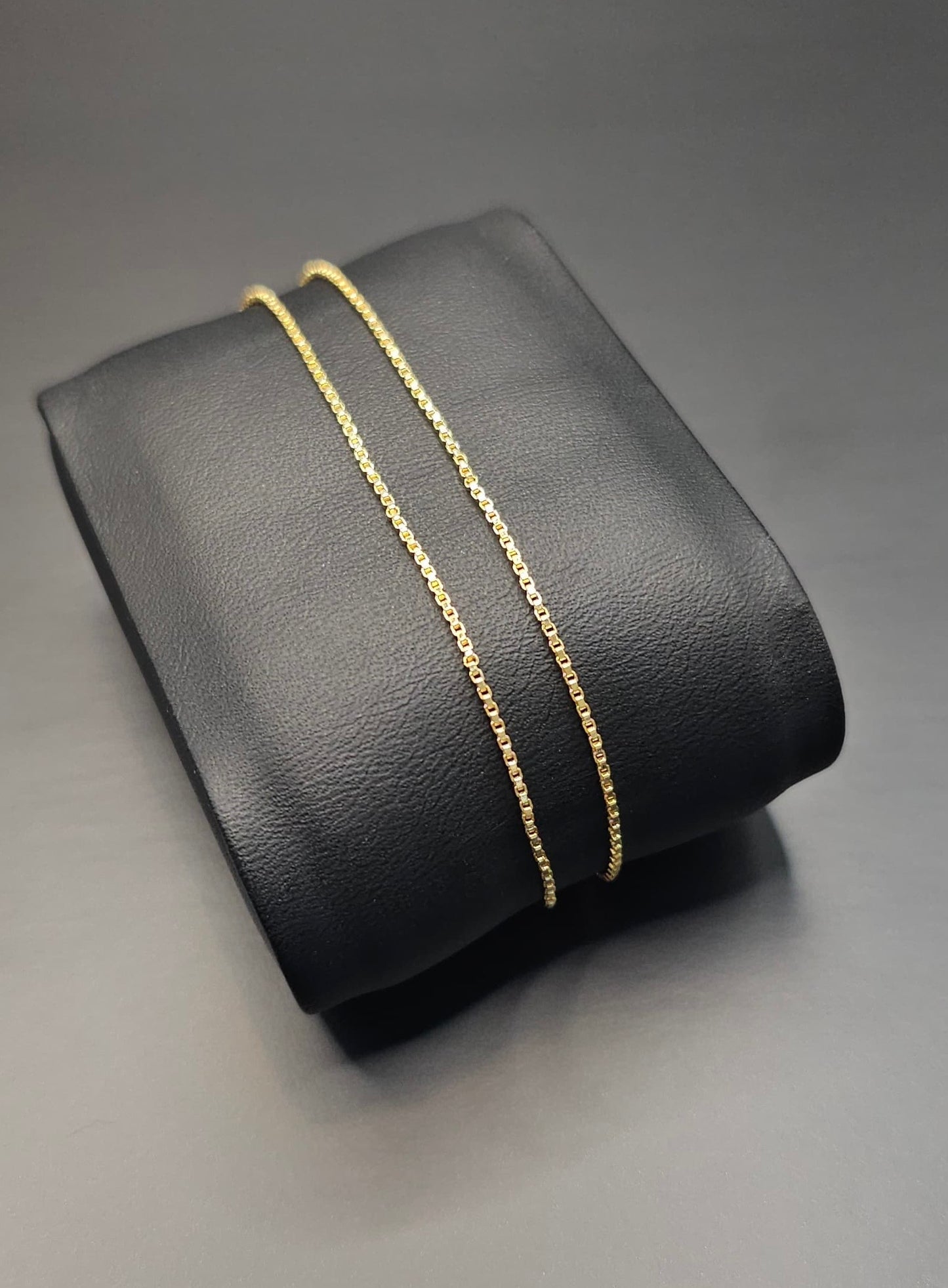 Venetian Necklace 1.1m 25in (Box Style)